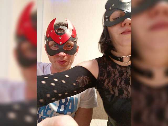 Broadcast Screenshots cat-and-cat