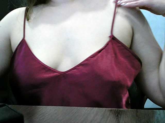 Broadcast Screenshots CatHelen2