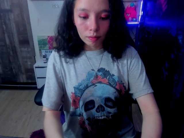 Broadcast Screenshots Cathleenx1