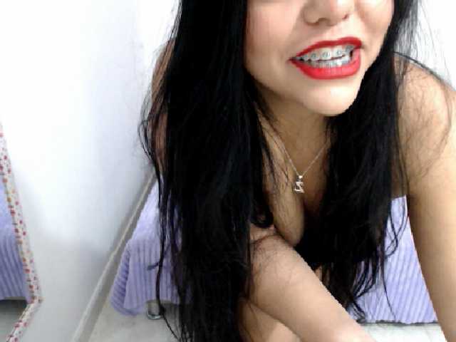 Broadcast Screenshots catlynmoore19