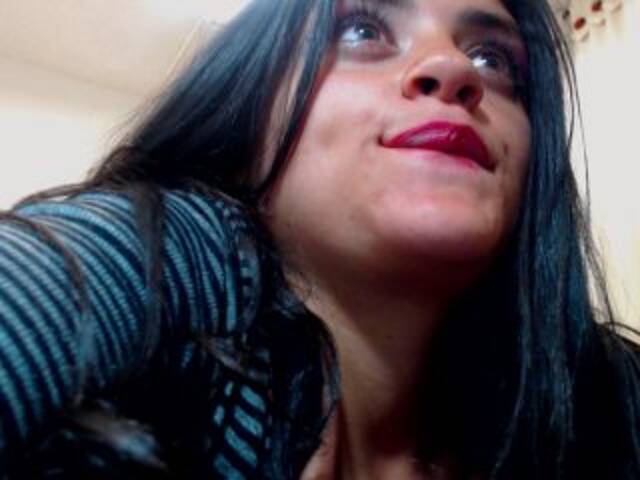 Broadcast Screenshots celestecream1