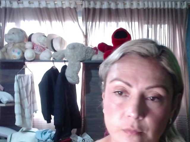 Broadcast Screenshots Charlizetheron1