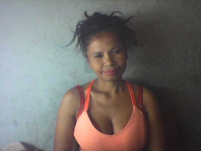 Broadcast Screenshots cheri-coco