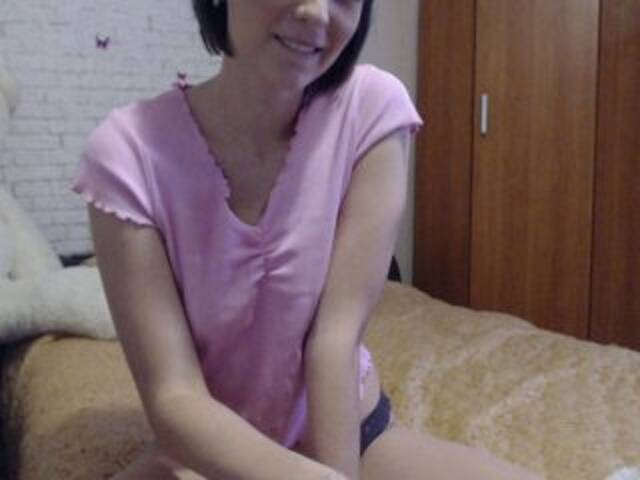 Broadcast Screenshots cherry-smile