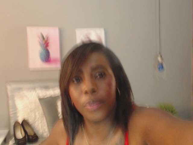 Broadcast Screenshots CherryBrownn