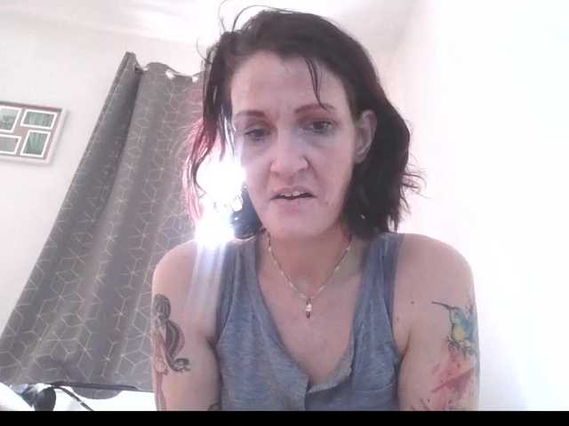 Broadcast Screenshots CherryWetCam