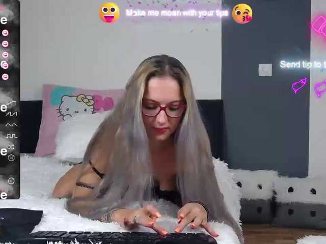 Broadcast Screenshots ClaudiaBlondy