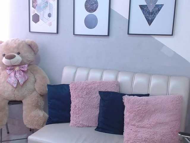 Broadcast Screenshots Clhoe-Lovex