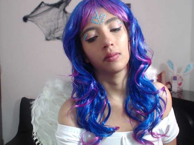 Broadcast Screenshots Coniecut