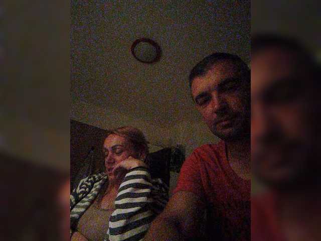 Broadcast Screenshots Couple12a