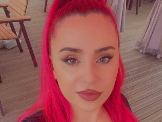 Foto af profilen CurvySophya