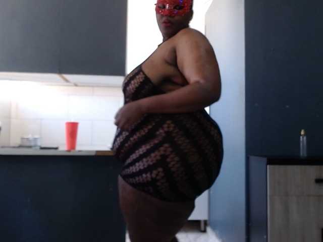 Broadcast Screenshots CuteHugeAss