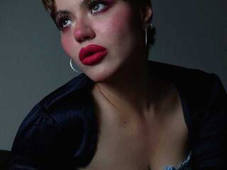 Erotisk videochat Cyber-Dol