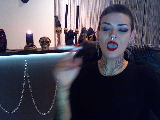 Broadcast Screenshots DaemonInk