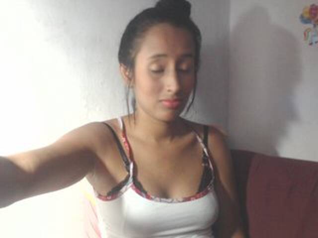 Broadcast Screenshots danahot1