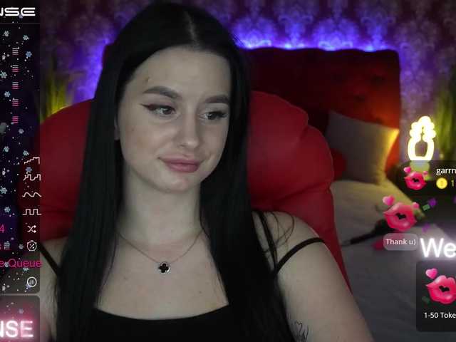 Broadcast Screenshots DaniraFlores