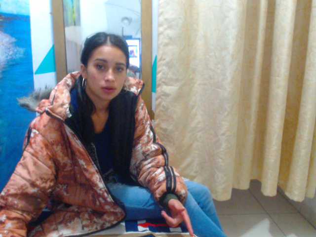 Broadcast Screenshots danyycute