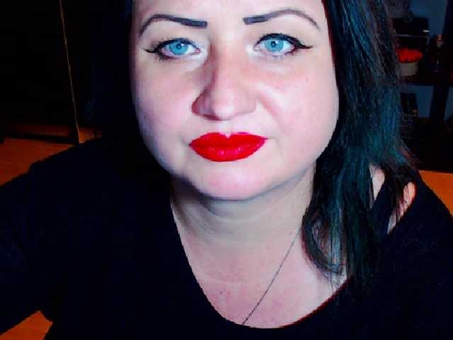 Broadcast Screenshots KinkyDomina