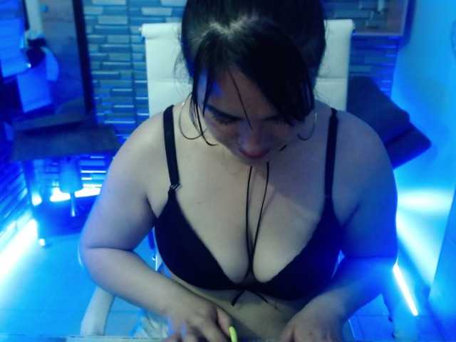 Broadcast Screenshots Darla-69