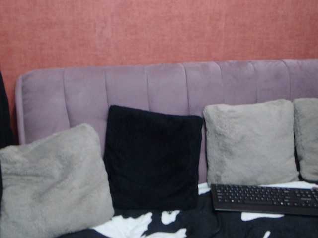 Broadcast Screenshots DayshaDebora