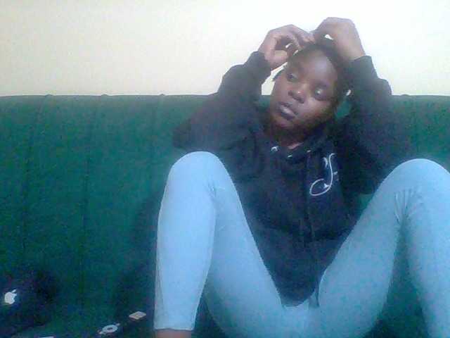 Broadcast Screenshots daysiee
