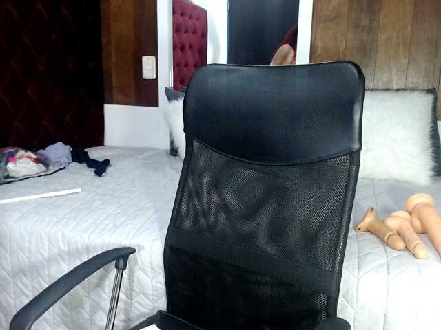 Broadcast Screenshots DeborahFox