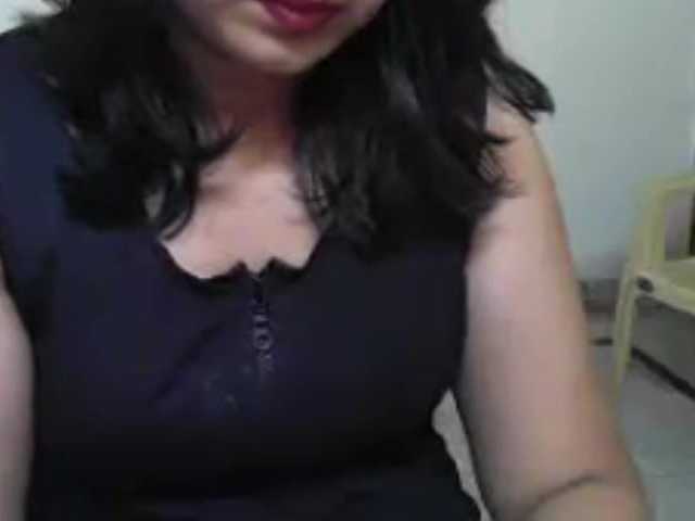 Broadcast Screenshots indian_kiss