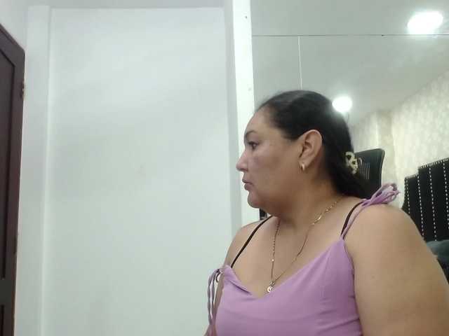 Broadcast Screenshots DevoraSanderrss