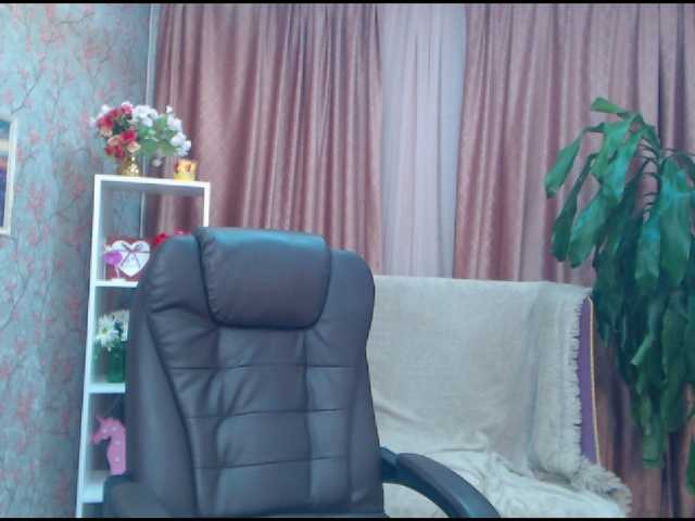 Broadcast Screenshots DittaBrooks