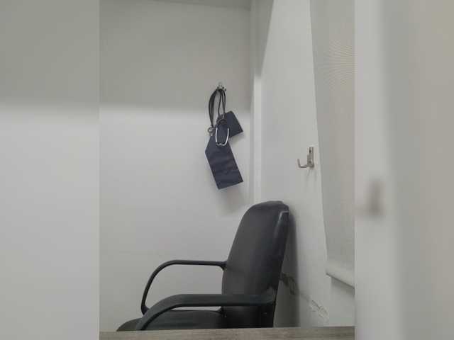 Broadcast Screenshots Doctora-Danna