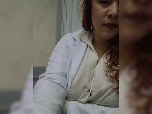 Broadcast Screenshots Doctora-Danna