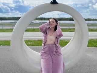 Erotisk videochat DollVice