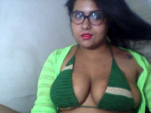 Broadcast Screenshots DulceDLeche