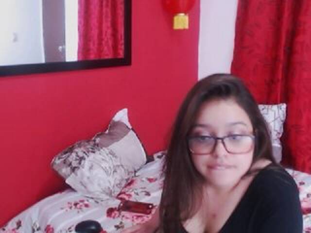 Broadcast Screenshots Dulcelila