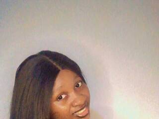 Erotisk videochat Ebonypetiti