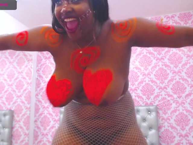 Fotos EbonyStone Happy Halloween, the king of the day will have a wonderful surprise ❤ #ebony #bigboobs