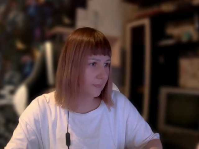 Broadcast Screenshots EleanorDodson