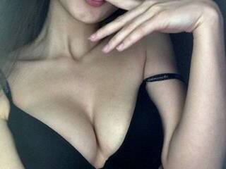 Erotisk videochat ElianaWatts