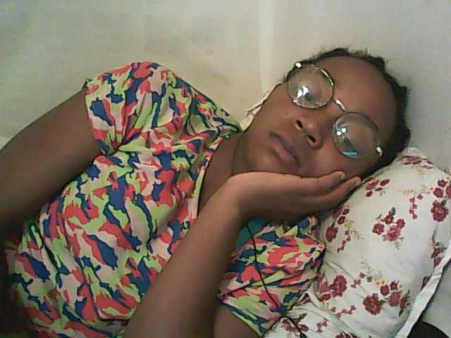 Broadcast Screenshots ElianeXhot