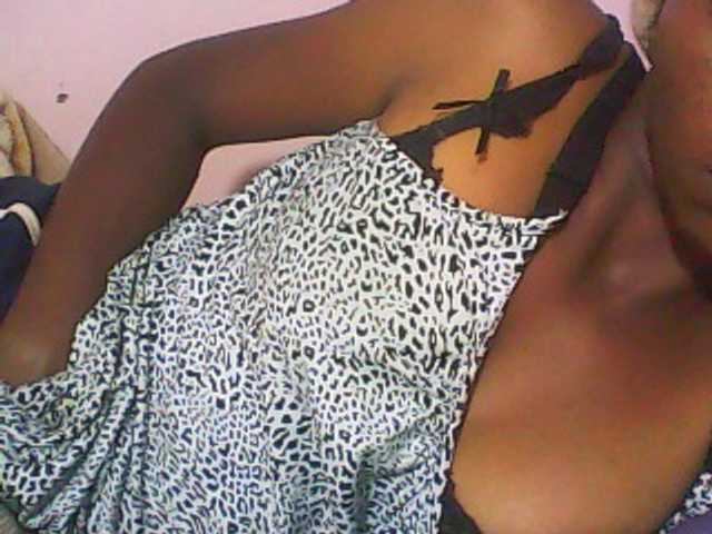 Broadcast Screenshots ElianeXhot