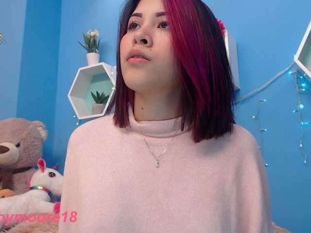 Broadcast Screenshots ElifMoore