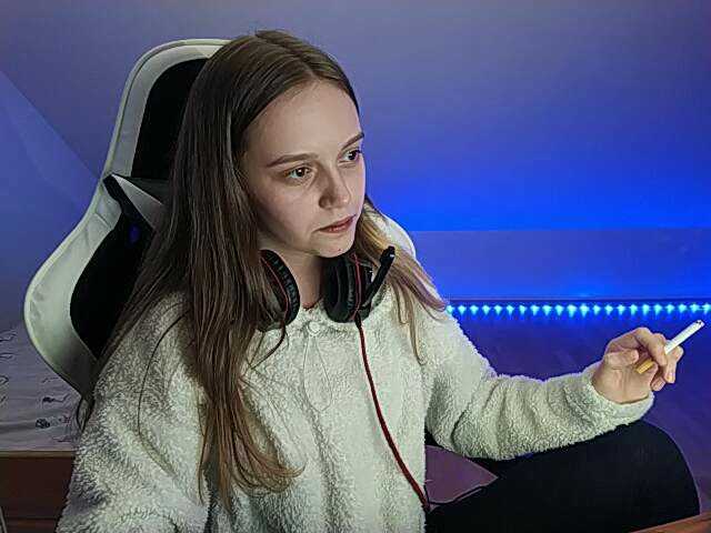 Broadcast Screenshots ElisMuller