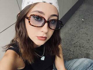 Erotisk videochat ElizaDarleen