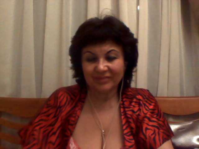 Broadcast Screenshots ElizzaBelise