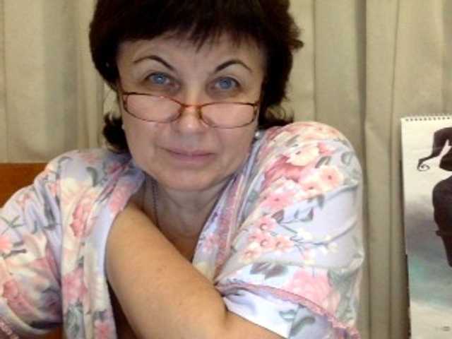 Broadcast Screenshots ElizzaBelise