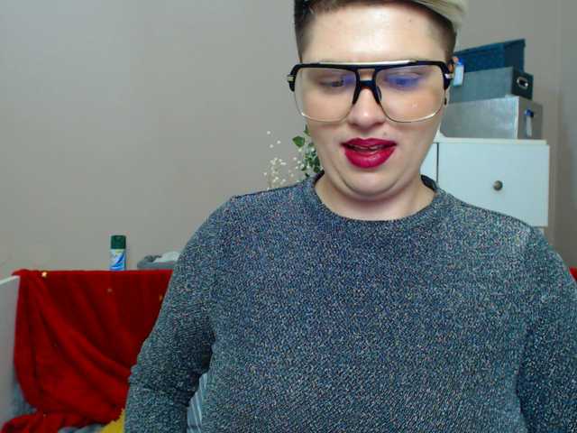 Broadcast Screenshots EllenDg