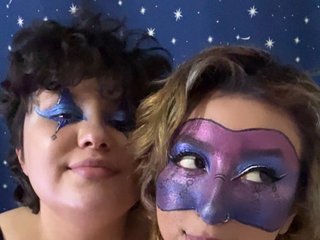 Erotisk videochat Ellie-Raven