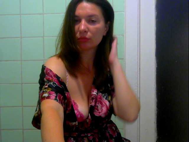 Broadcast Screenshots emillly