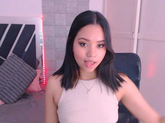Broadcast Screenshots EmilyBloop