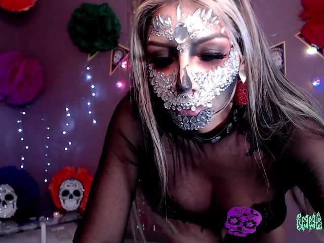 Broadcast Screenshots EmmaCarterX